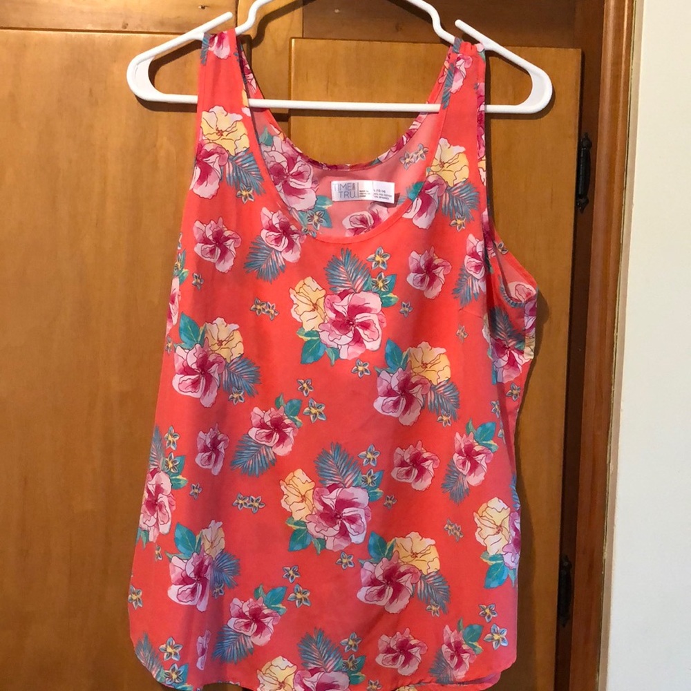 Time and Tru Floral Sleeveless Blouse